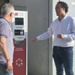 Punto de recarga vehículo eléctrico.